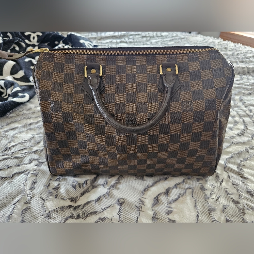 Authentic LV Speedy 30